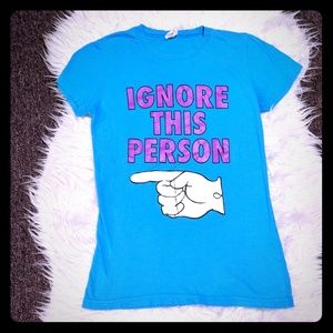 Dirty Shirty Graphic Tee ! S !